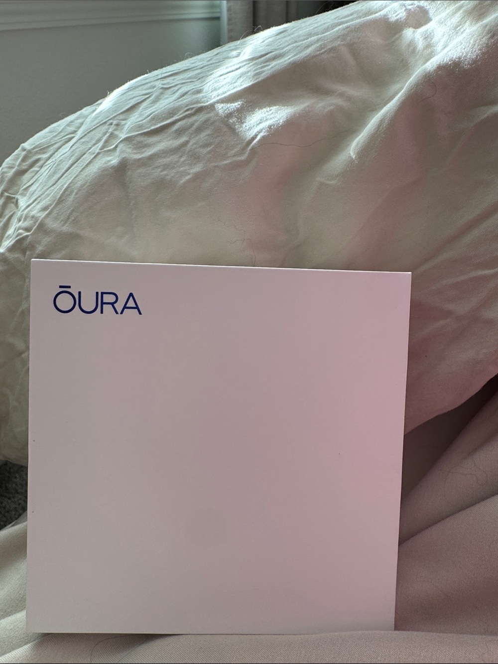Oura White Box with Blue Logo